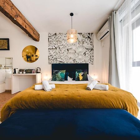 Les Precieuses Suites & Spa I อาวีญง ภายนอก รูปภาพ