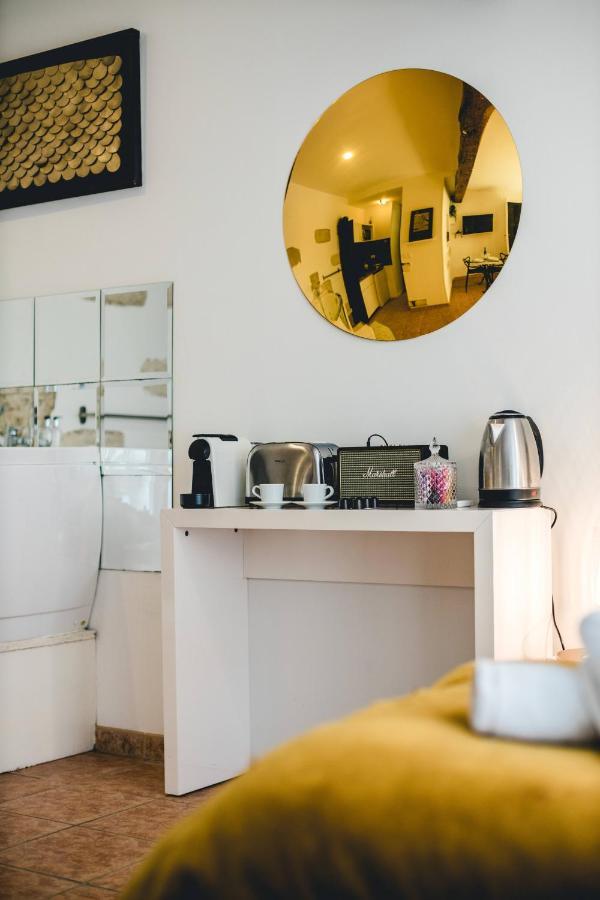 Les Precieuses Suites & Spa I อาวีญง ภายนอก รูปภาพ