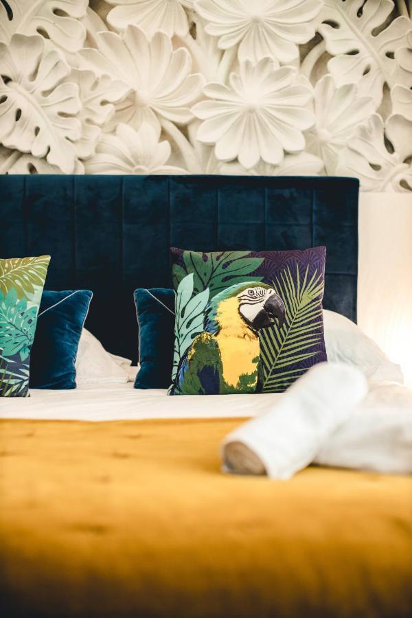 Les Precieuses Suites & Spa I อาวีญง ภายนอก รูปภาพ